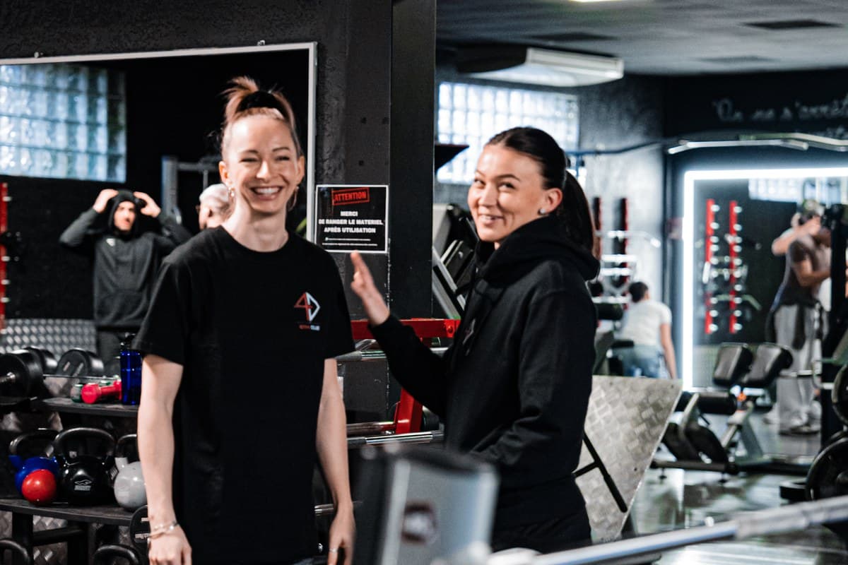 Adhérentes à l'entraînement au 4D Gym Club